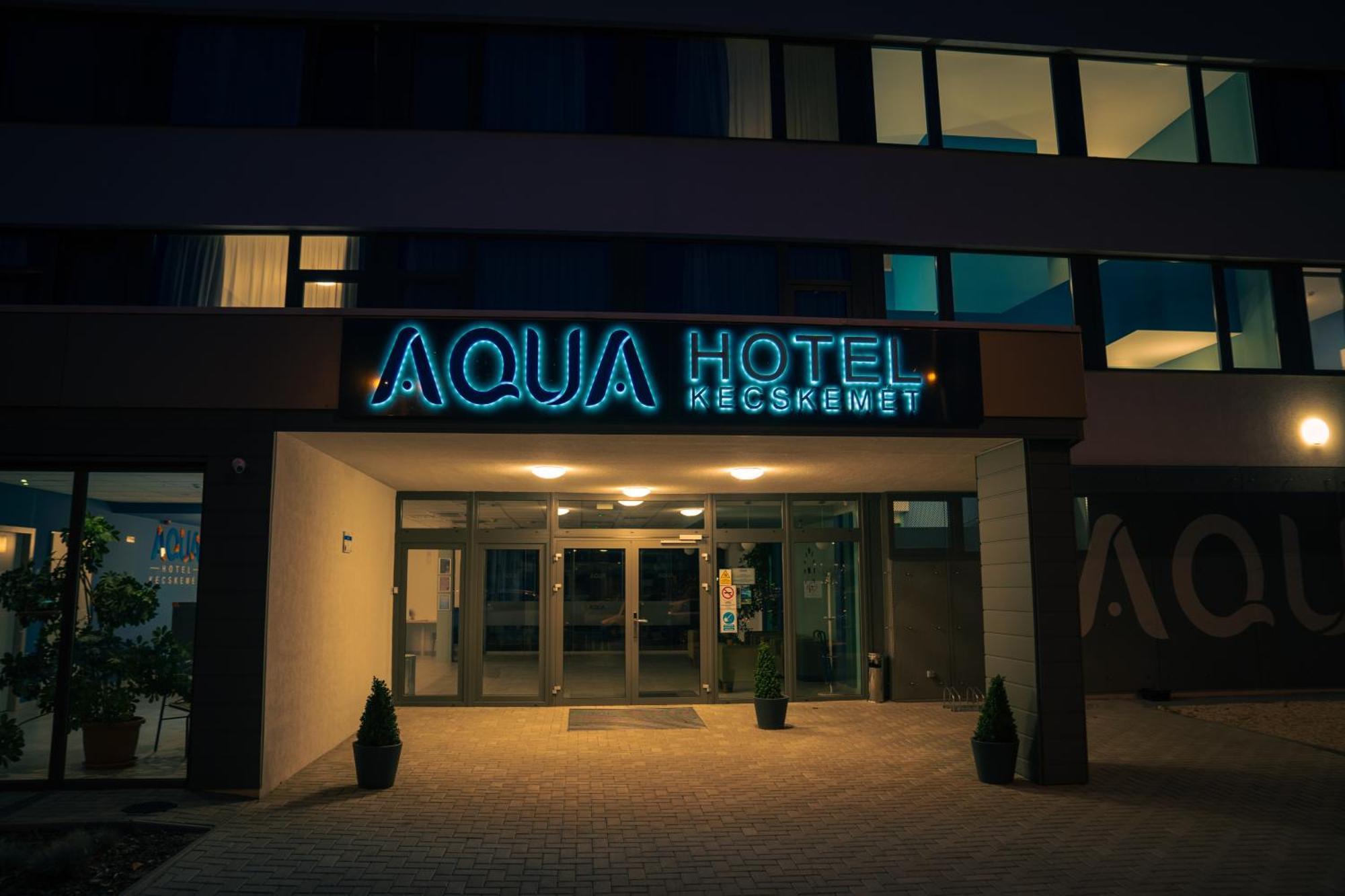 Aqua Hotel Kecskemét Zewnętrze zdjęcie